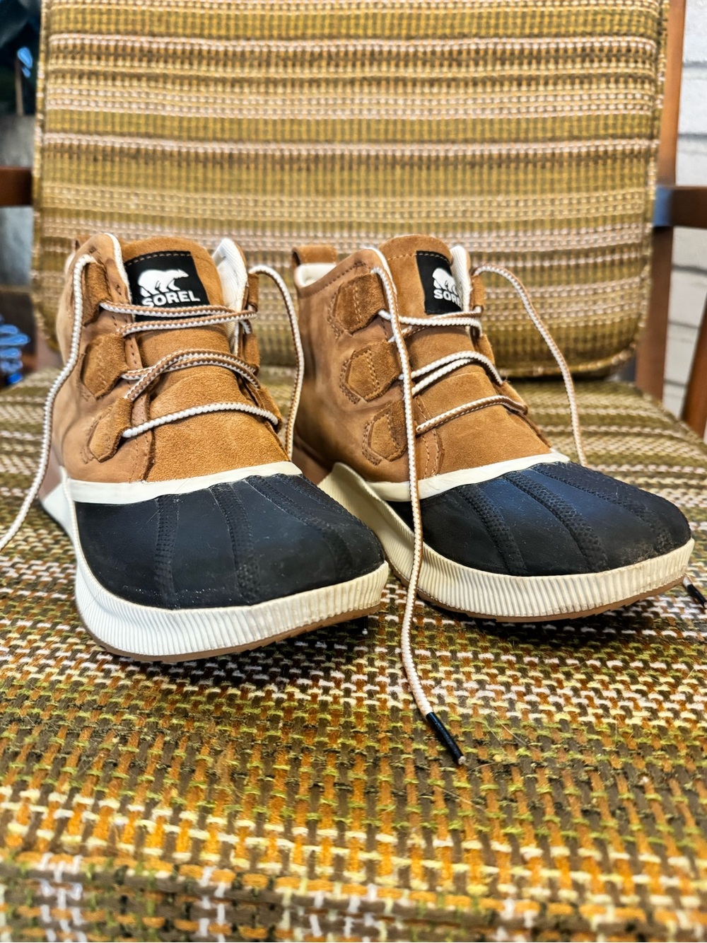 Sorel Tan and Black Waterproof Winter Duck Boots